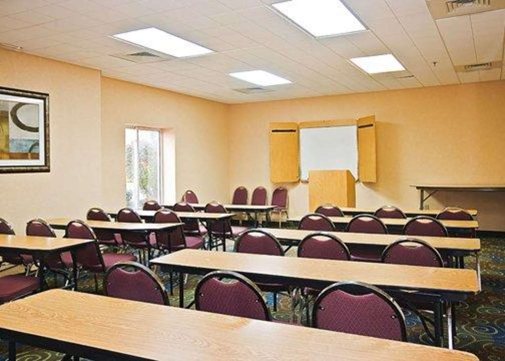 Quality Inn Brunswick Cleveland South Zařízení fotografie